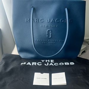 Marc Jacobs The Logo East-West Tote Bag